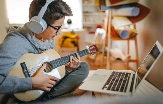 Domina la Guitarra Rápidamente: Las Mejores Apps para aprender